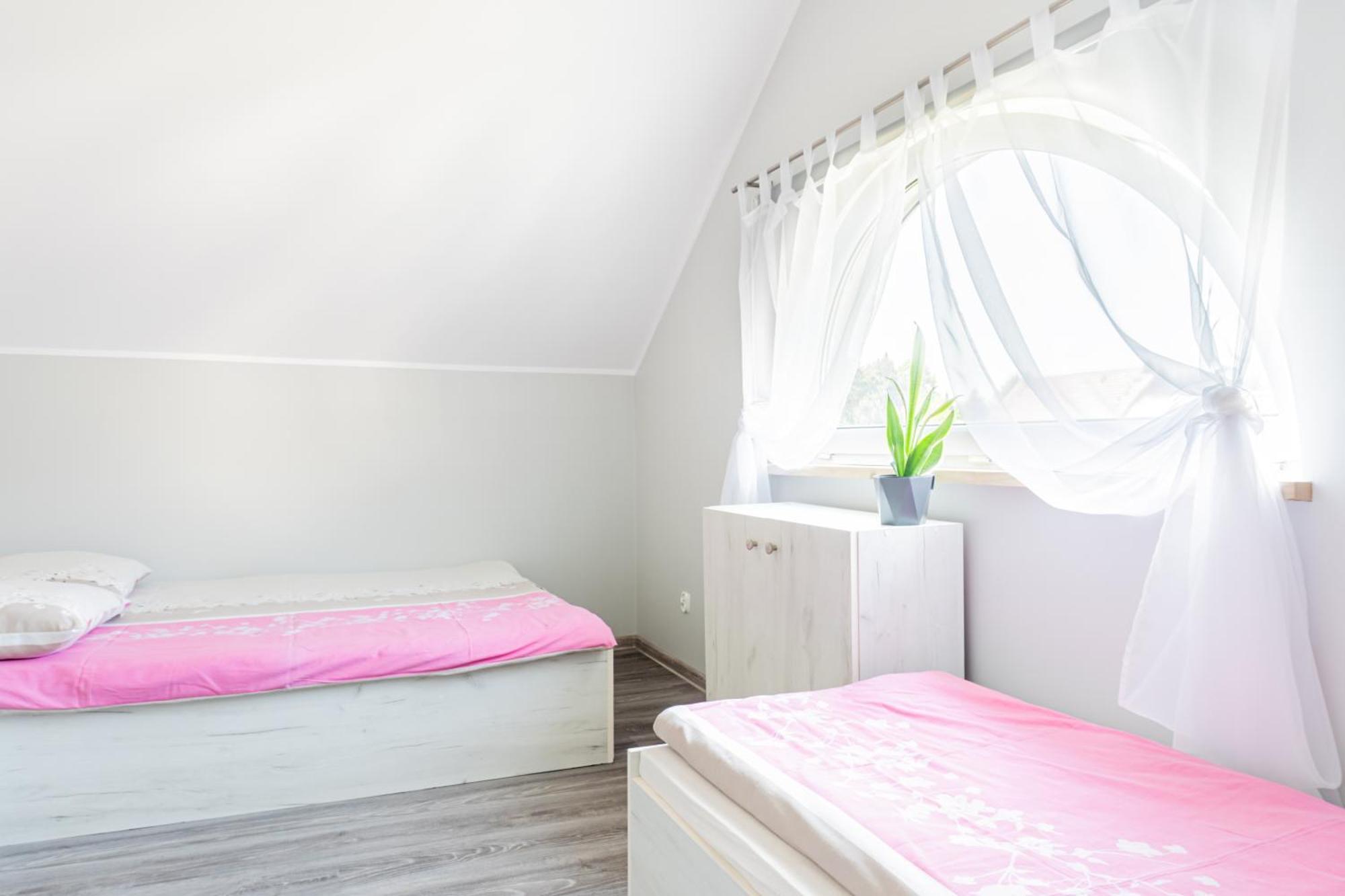 Domki I Apartamenty Kacper- Swietna Lokalizacja Blisko Plazy Острово Экстерьер фото